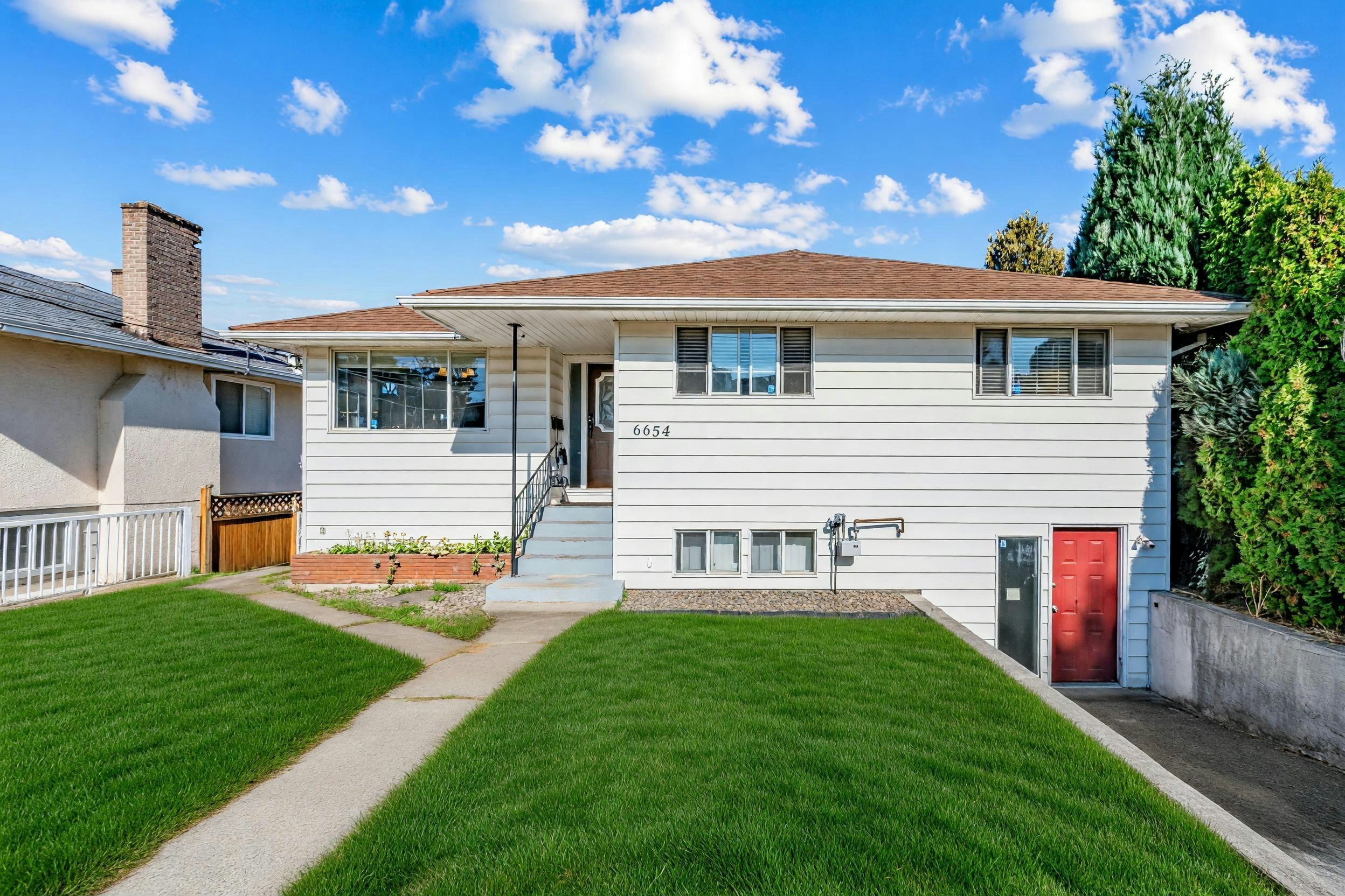 6654 Linden Avenue, Burnaby, BC, V5E 3G4