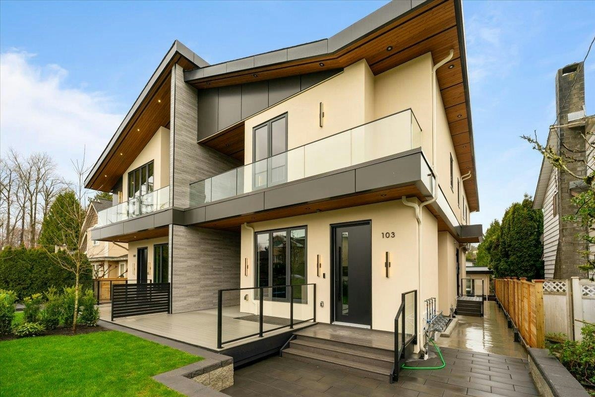 103-1518 Hatton Avenue, Burnaby, BC, V5A 2V1