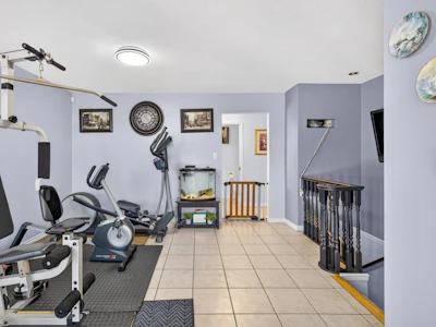8396 Centre Street - 5