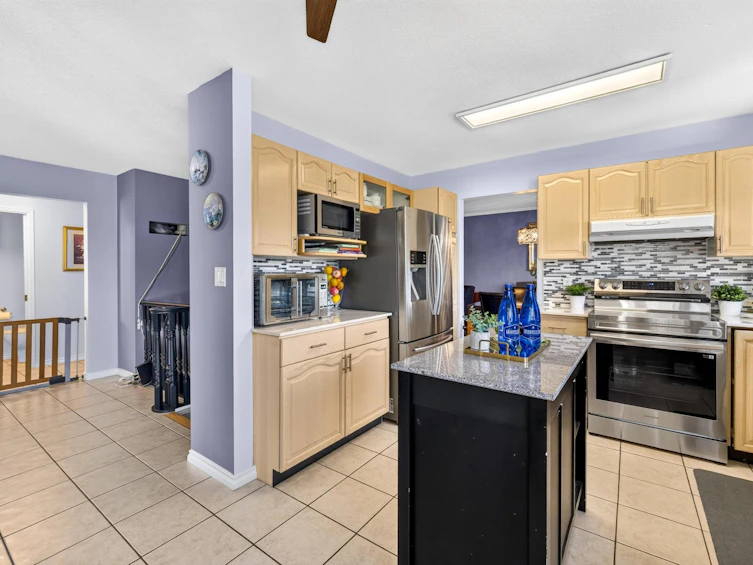 8396 Centre Street, Delta, BC, V4C 3X4 - 6