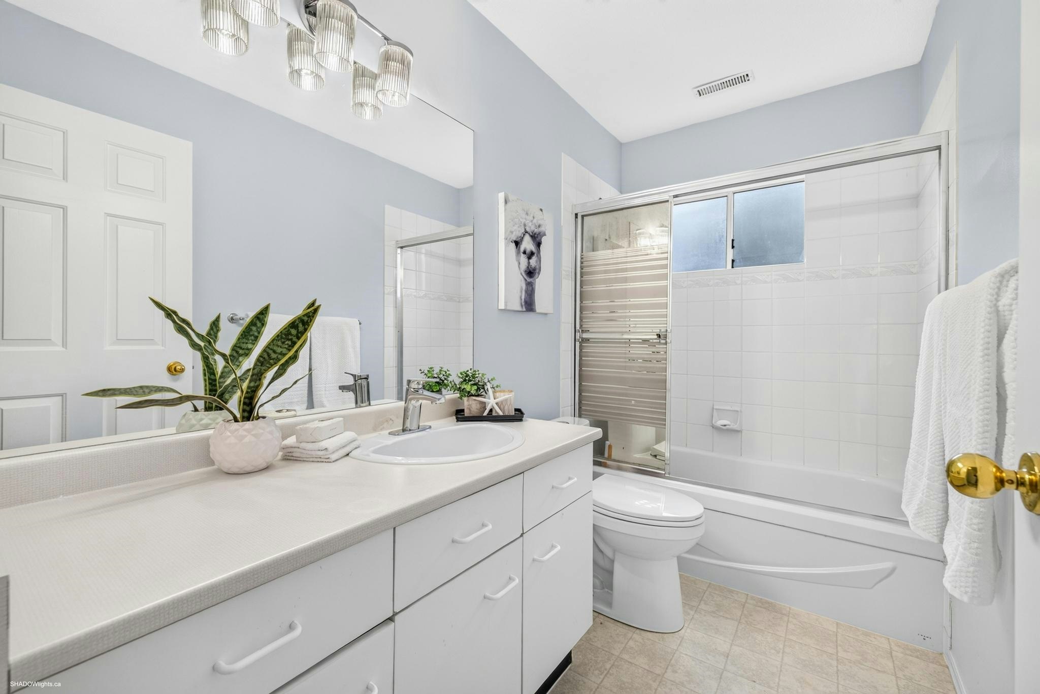 8396 Centre Street, Delta, BC, V4C 3X4 - 28