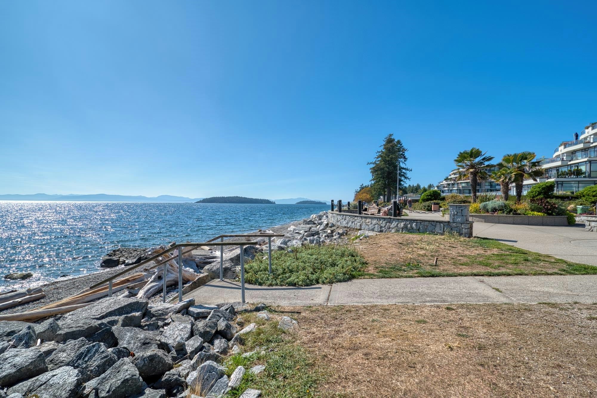 202-5470 Inlet Avenue, Sechelt, BC, V7Z 0H4 - 36
