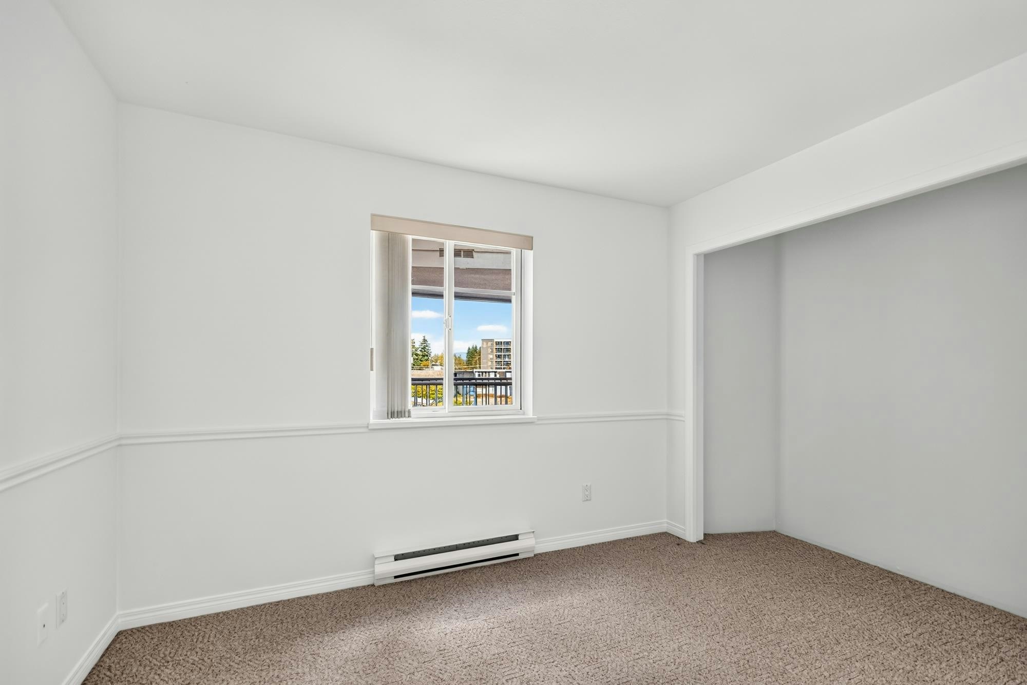 202-5470 Inlet Avenue, Sechelt, BC, V7Z 0H4 - 9