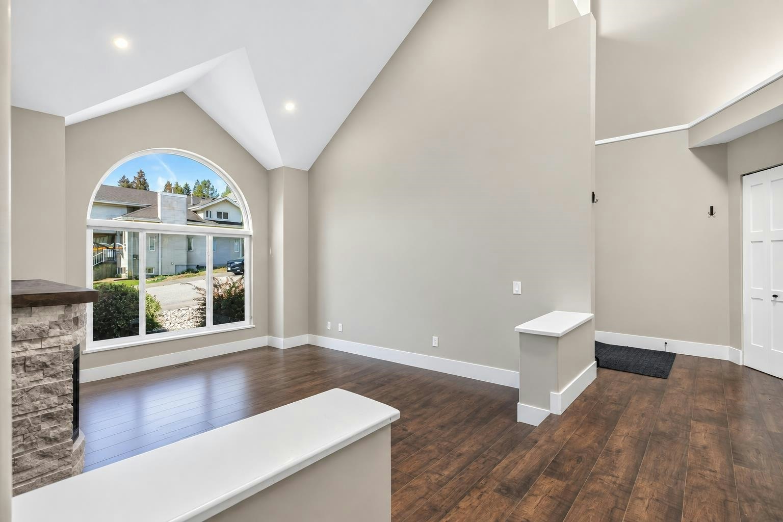 2909 Meadowvista Place - 2