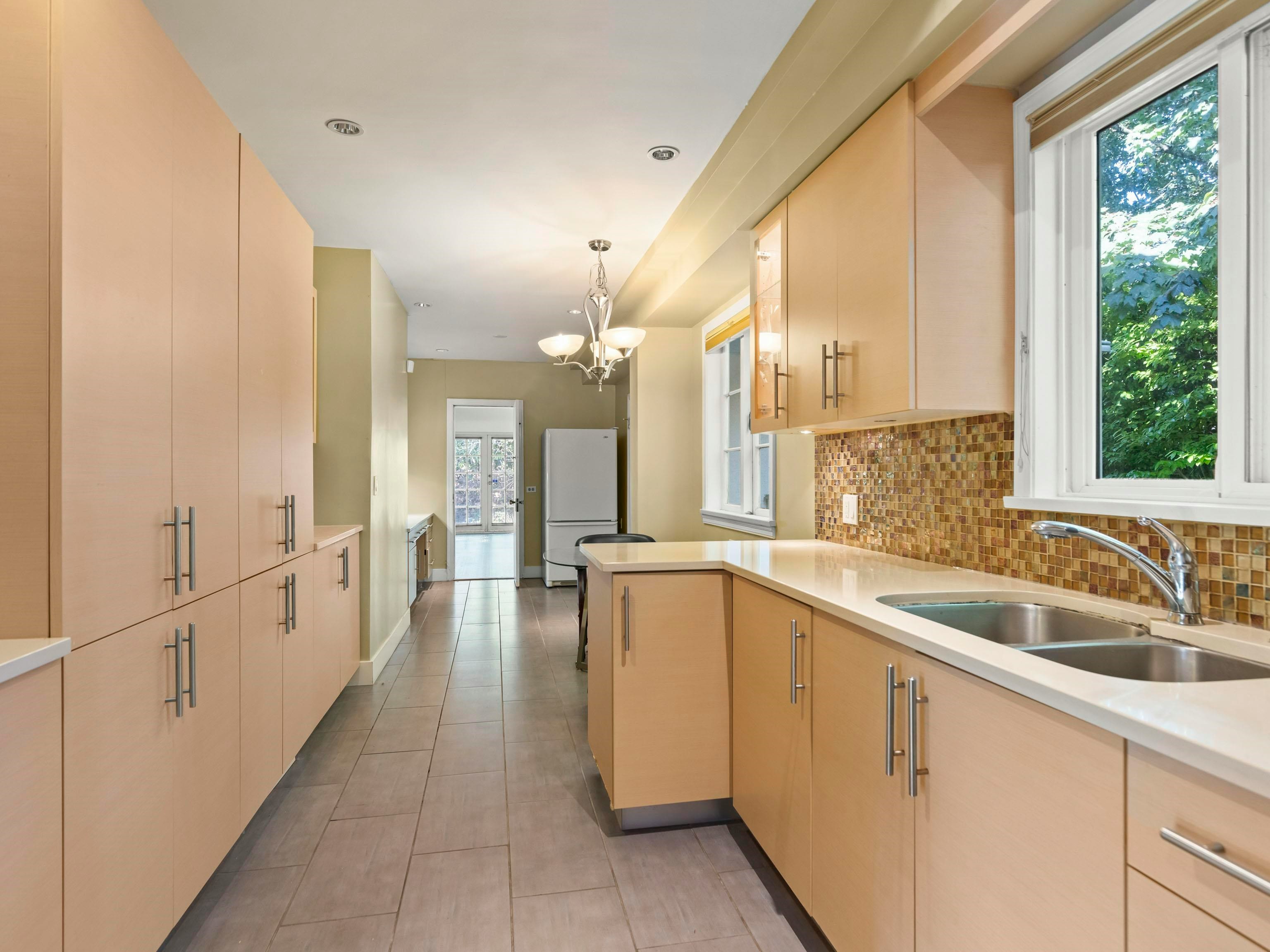 1650 Allison Road, Vancouver, BC, V6T 1S8 - 10