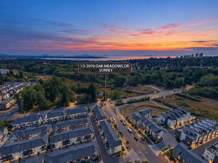 13-2070 Oak Meadows Drive, Surrey, BC, V3Z 1J1