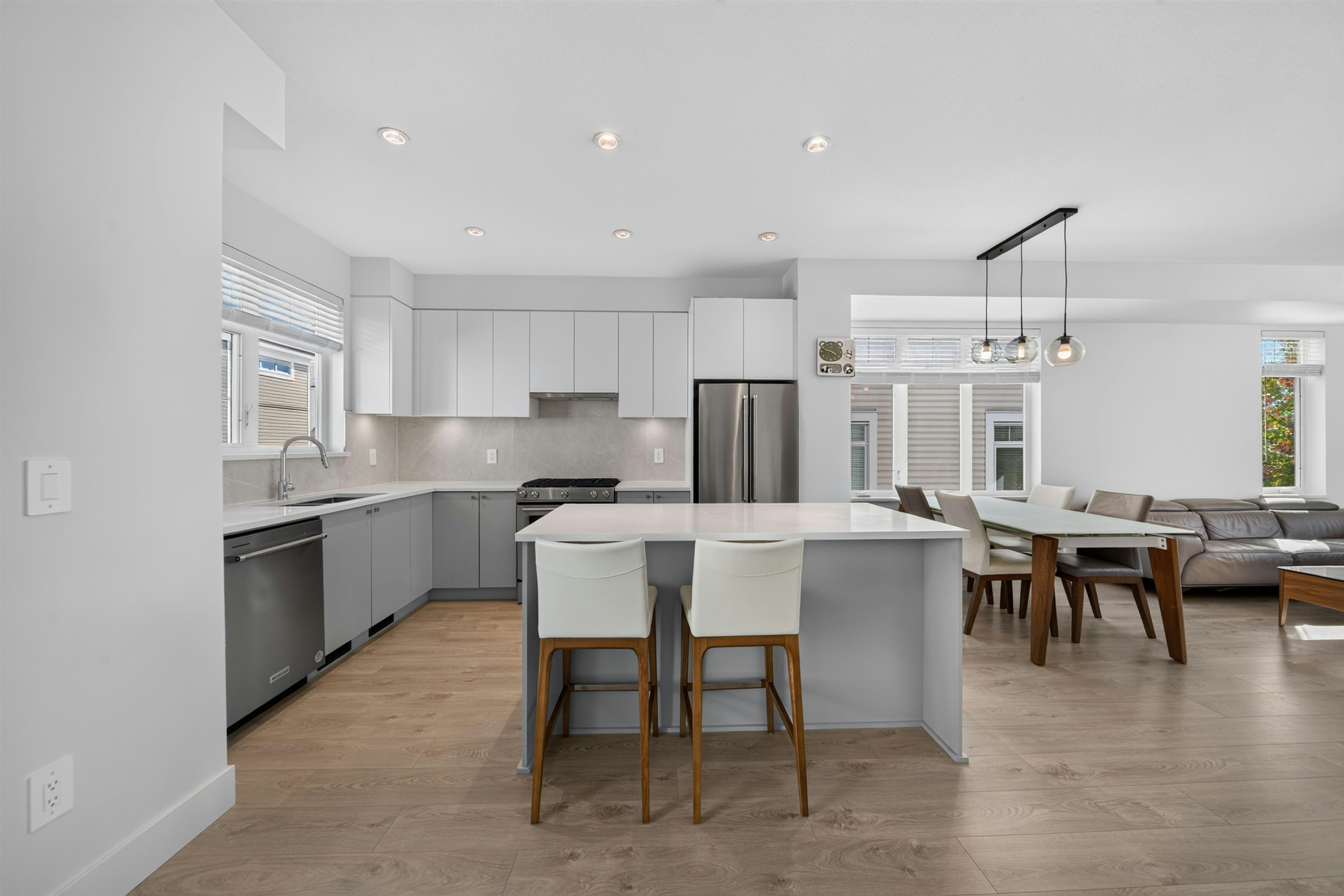 13-2070 Oak Meadows Drive, Surrey, BC, V3Z 1J1 - 14