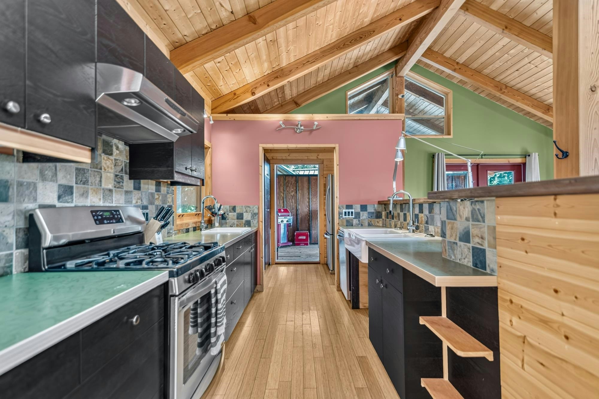4-4622 Sinclair Bay Road, Pender Harbour Egmont, BC, V0N 1S1 - 4