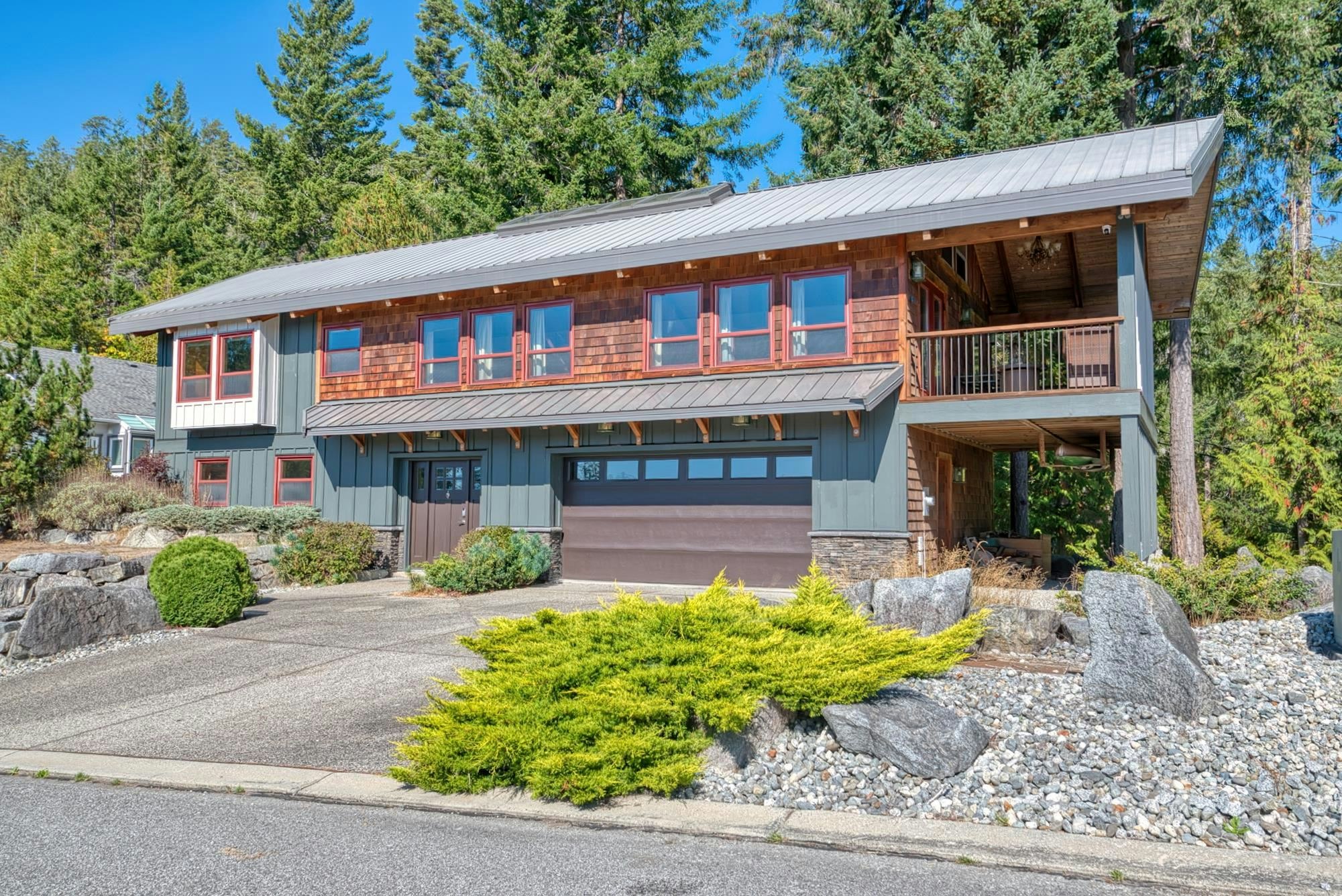 4-4622 Sinclair Bay Road - 2