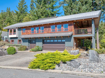 4-4622 Sinclair Bay Road - 2