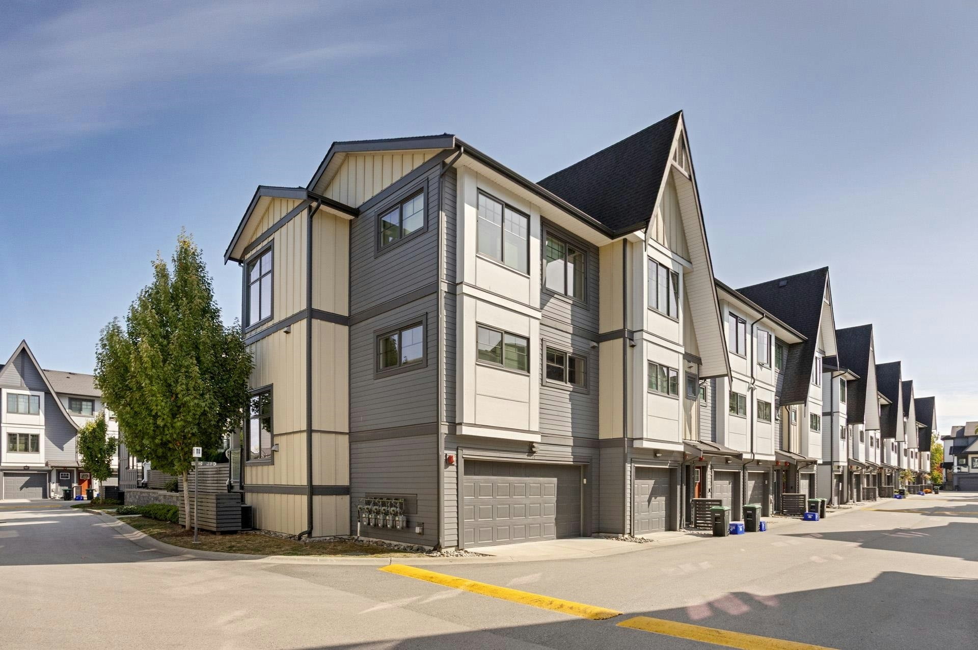 32-19451 Sutton Avenue - 3