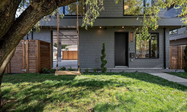 2866 Semlin Drive