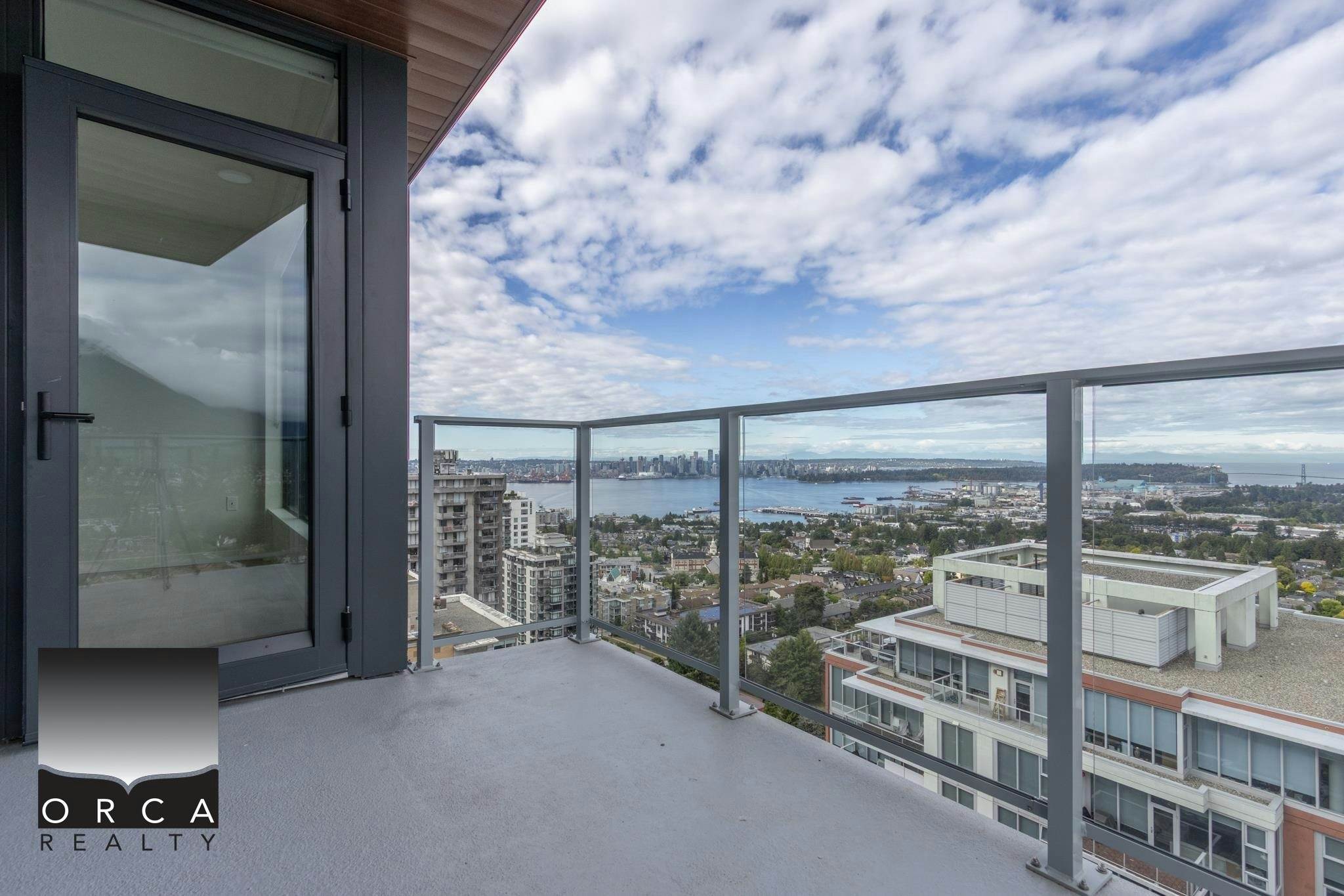 2101-128 W 15th Street, North Vancouver, BC, V7M 0H6 - 18