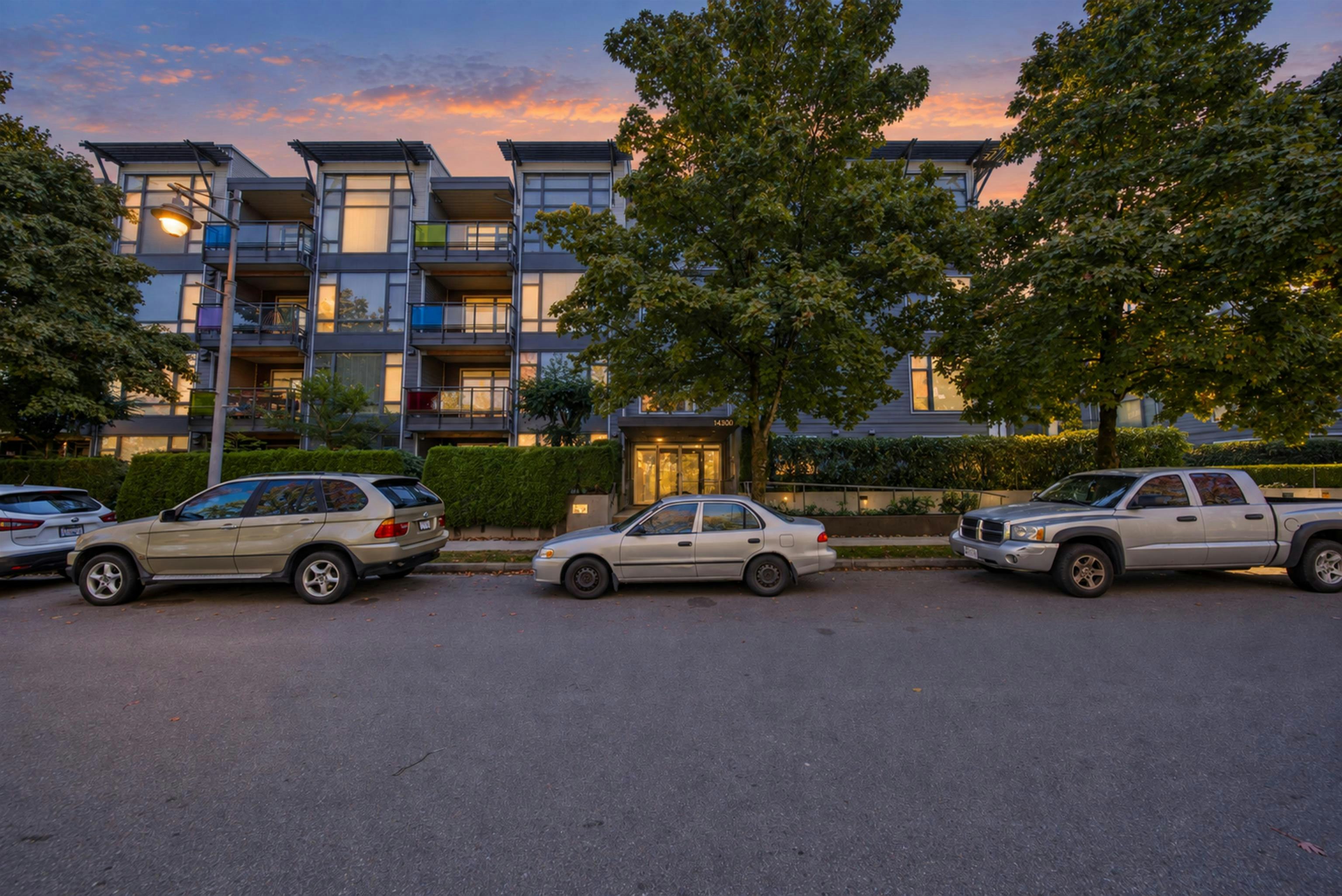207-14300 Riverport Way - 4