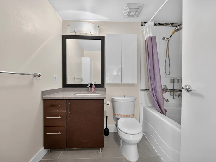 207-14300 Riverport Way, Richmond, BC, V6W 0A4 - 31