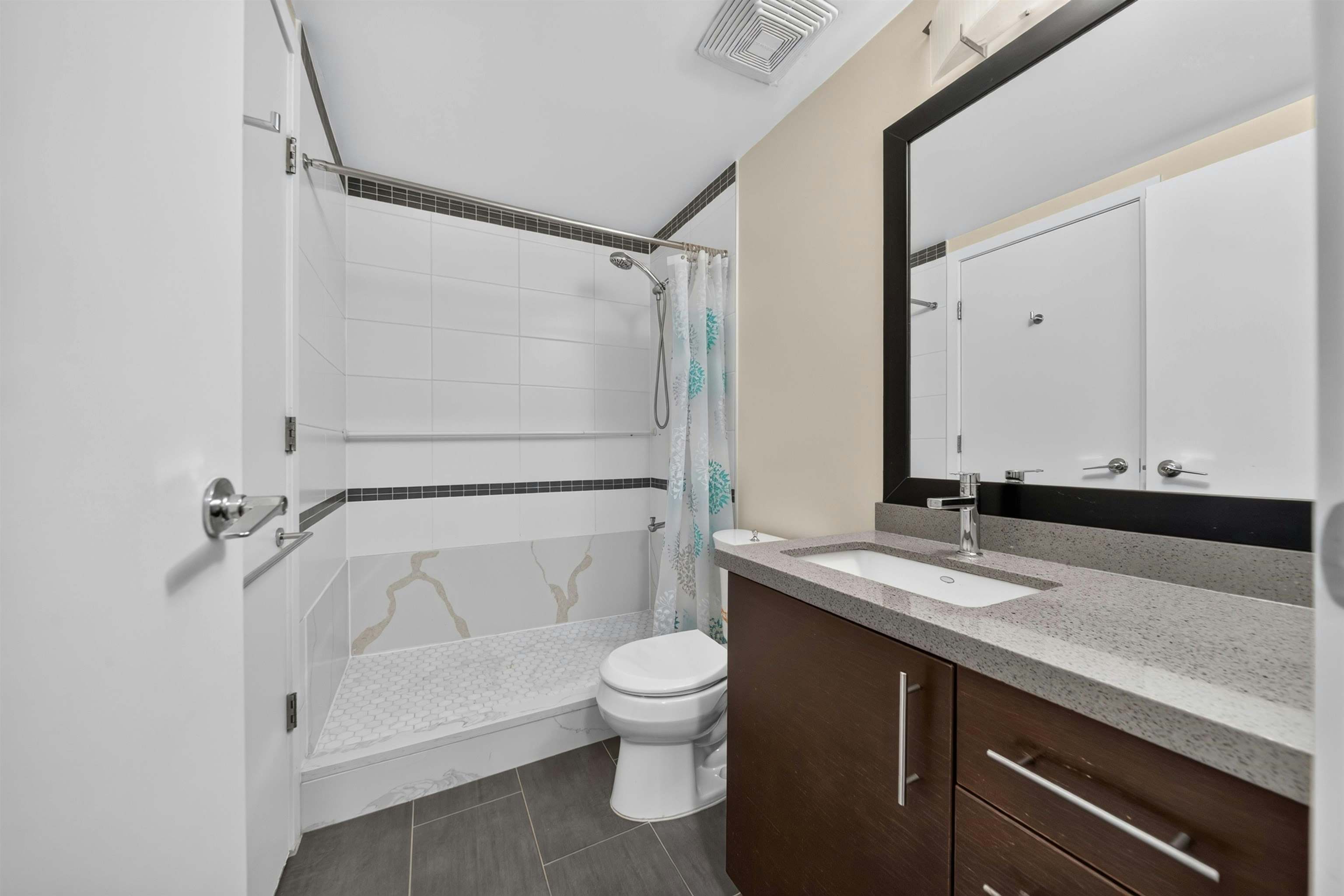 207-14300 Riverport Way, Richmond, BC, V6W 0A4 - 16