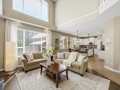 24070 Hill Avenue - 5