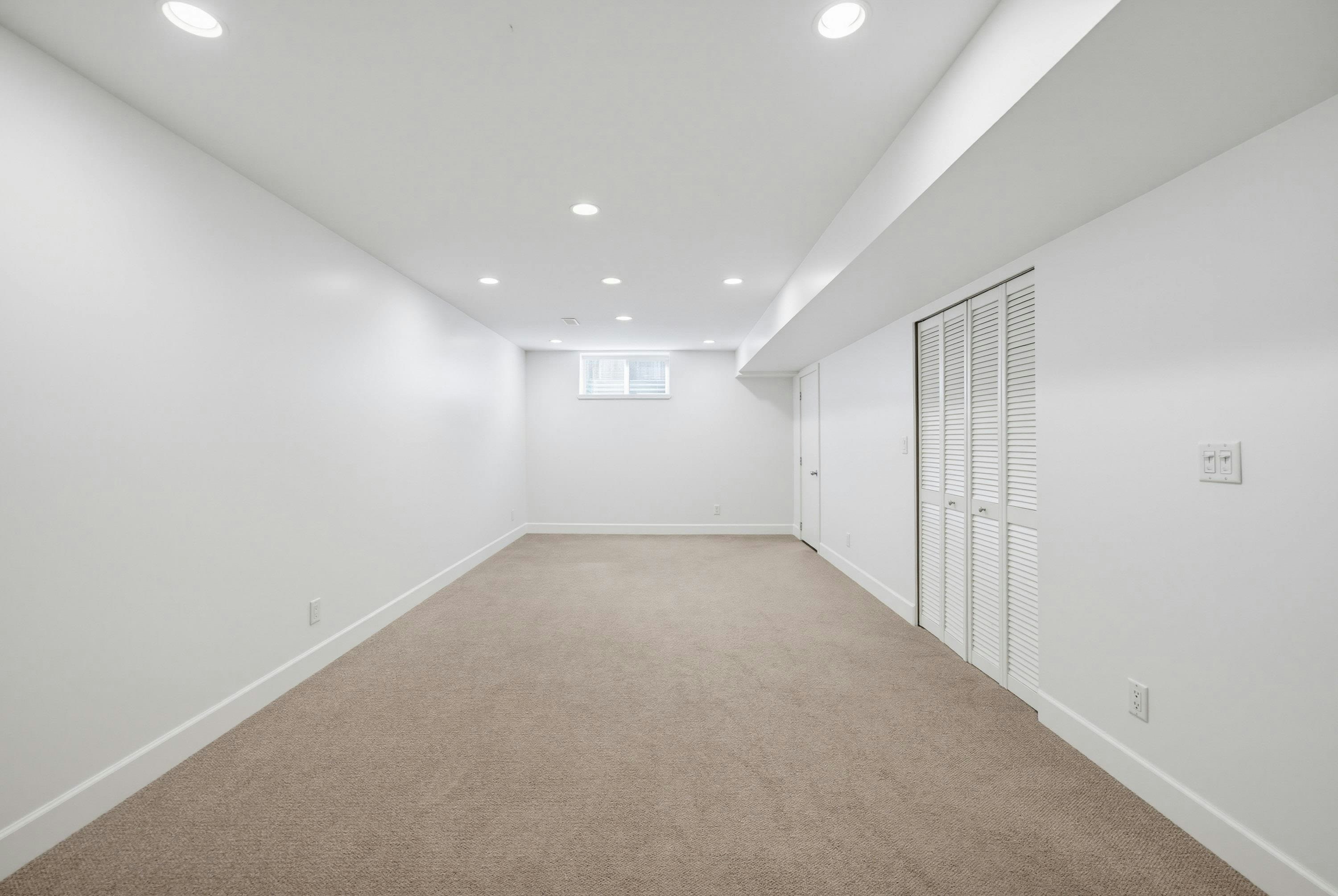 24070 Hill Avenue, Maple Ridge, BC, V2W 1Z9 - 23