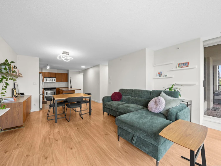 1007-2088 Madison Avenue, Burnaby, BC, V5C 6T5 - 13