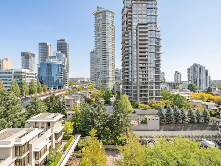 1007-2088 Madison Avenue, Burnaby, BC, V5C 6T5