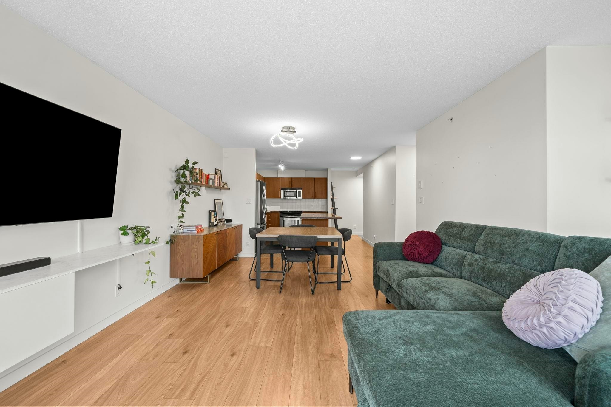 1007-2088 Madison Avenue, Burnaby, BC, V5C 6T5 - 14