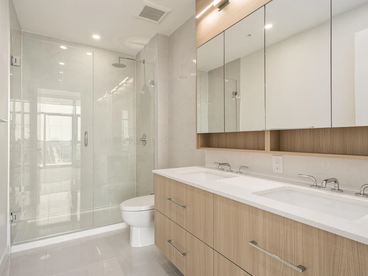 2801-9675 King George Boulevard, Surrey, BC, V3T 0T7 - 24