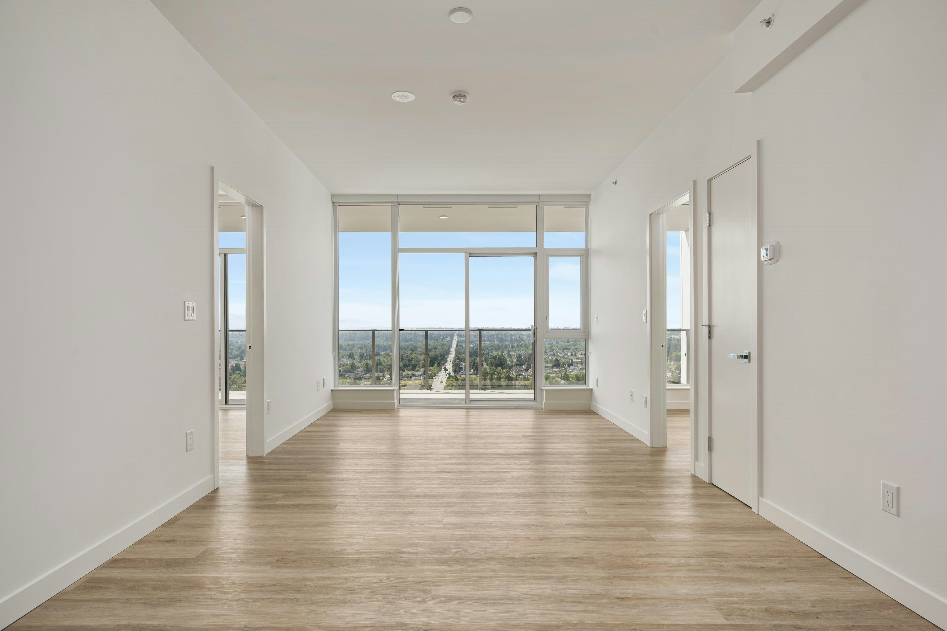 2801-9675 King George Boulevard, Surrey, BC, V3T 0T7 - 12