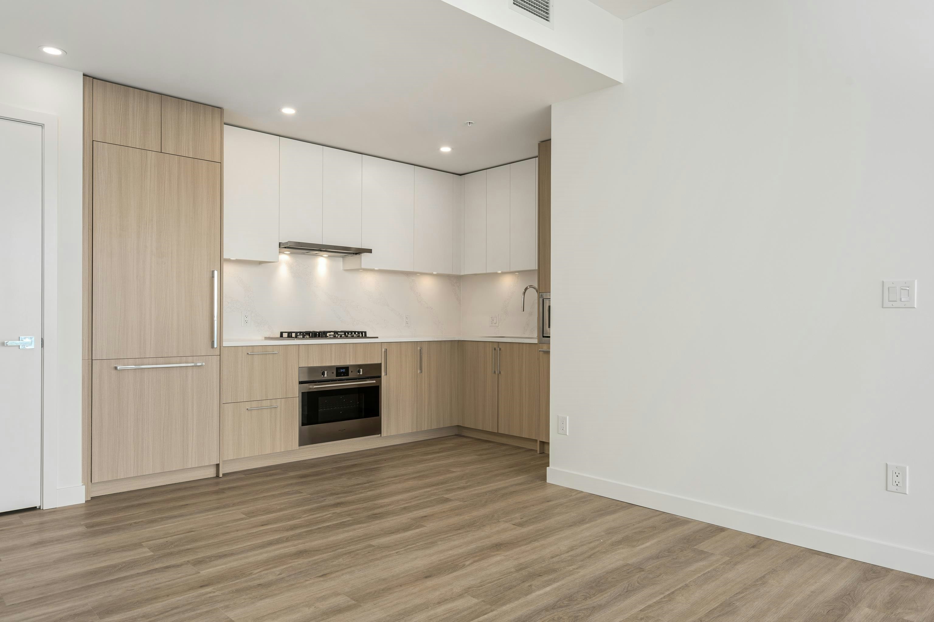 2801-9675 King George Boulevard, Surrey, BC, V3T 0T7 - 16