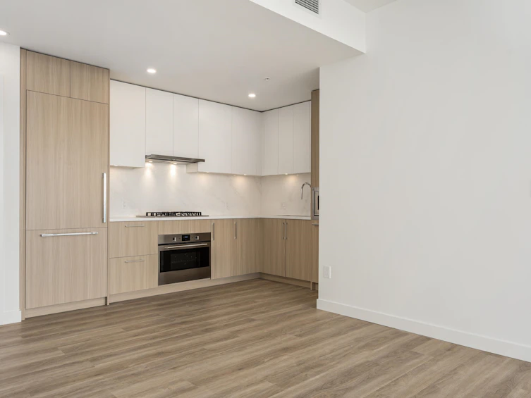 2801-9675 King George Boulevard, Surrey, BC, V3T 0T7 - 16
