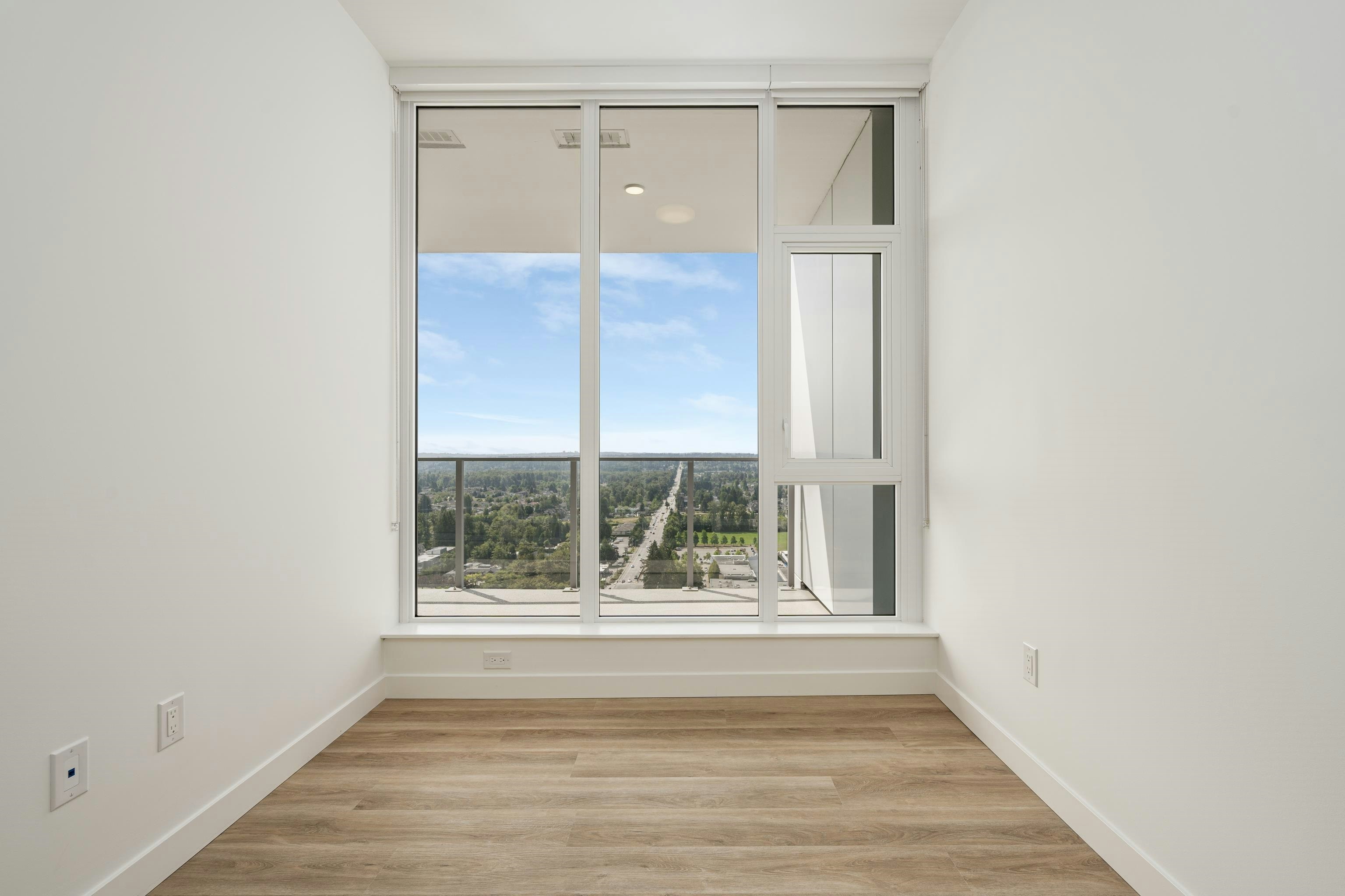 2801-9675 King George Boulevard, Surrey, BC, V3T 0T7 - 9