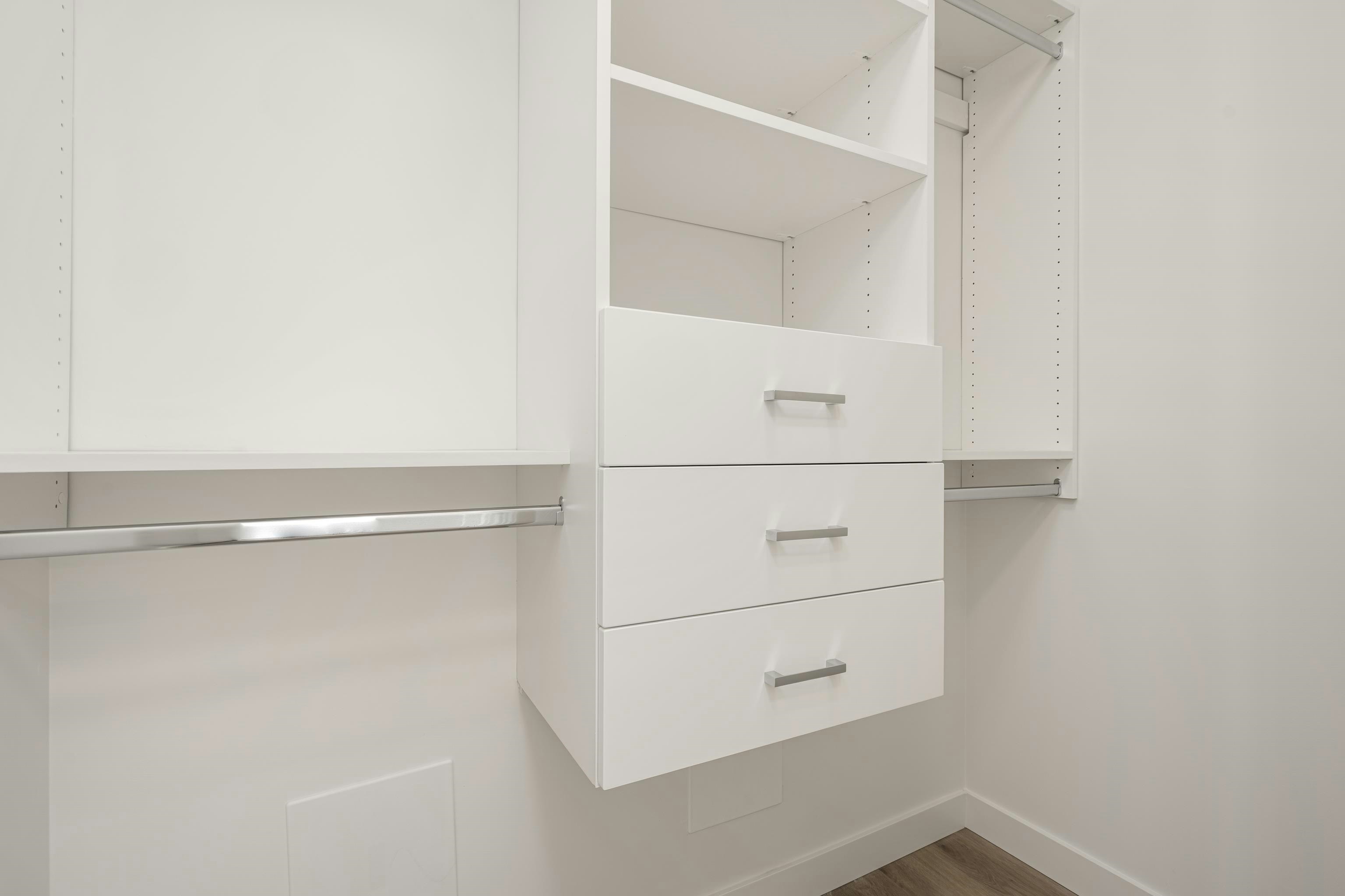 2801-9675 King George Boulevard, Surrey, BC, V3T 0T7 - 25