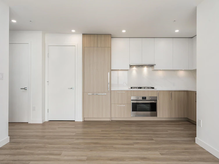 2801-9675 King George Boulevard, Surrey, BC, V3T 0T7 - 17