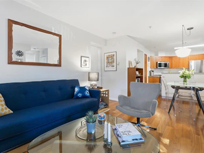 101-685 W 7th Avenue - 4
