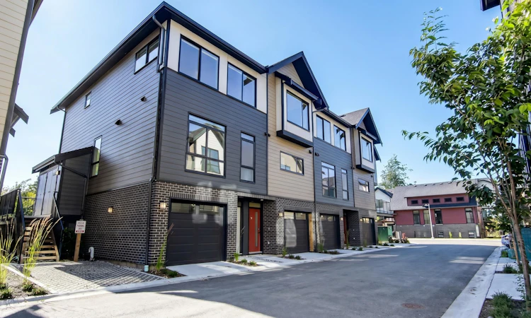 15-4337 Boundary Road