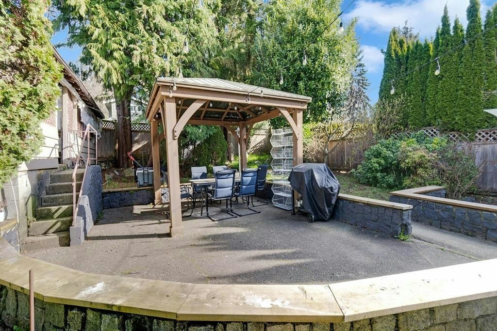 1921 Fulton Avenue, West Vancouver, BC, V7V 1T2 - 30