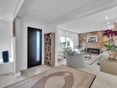1921 Fulton Avenue - 3
