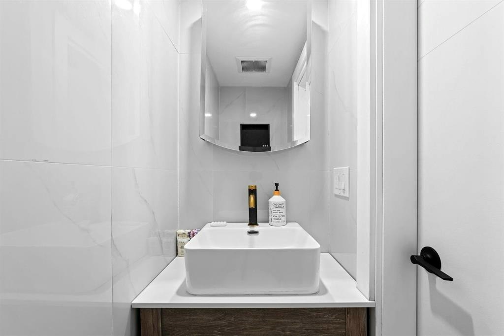 1921 Fulton Avenue, West Vancouver, BC, V7V 1T2 - 11