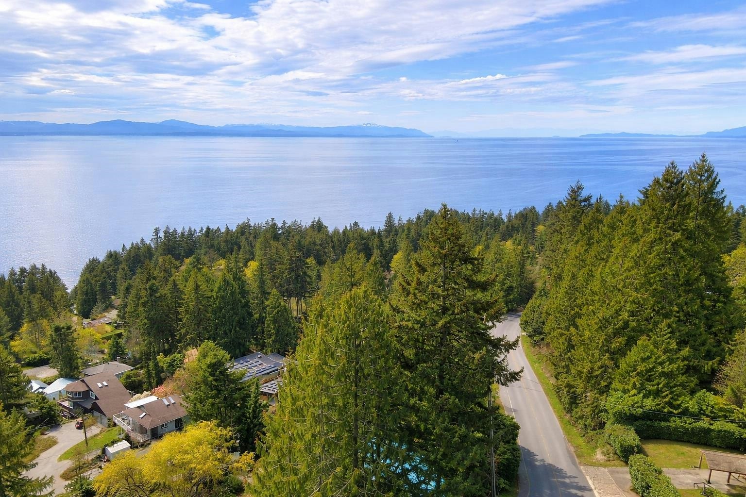 1405 Velvet Road, Gibsons, BC, V0N 1V0 - 9