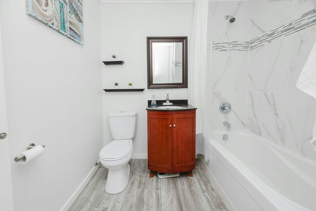 1405 Velvet Road, Gibsons, BC, V0N 1V0 - 12