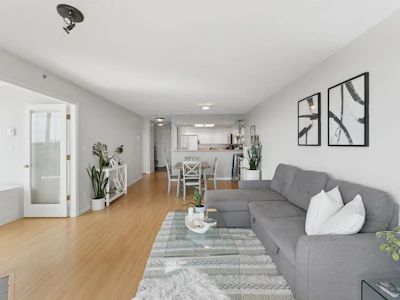 1603-1128 Quebec Street - 5