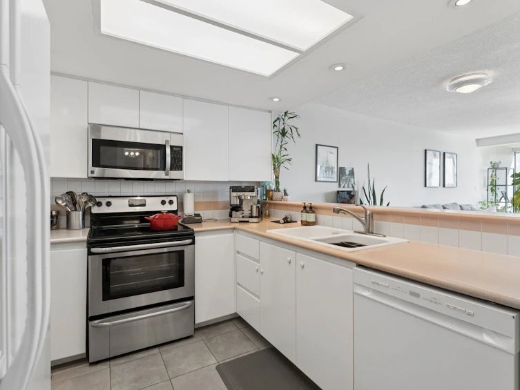 1603-1128 Quebec Street, Vancouver, BC, V6A 4E1 - 12