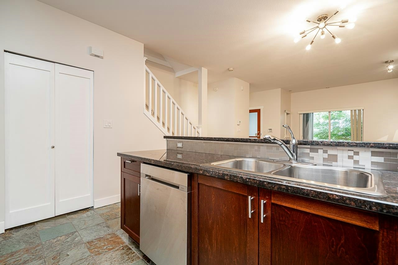 160-7388 Macpherson Avenue, Burnaby, BC, V5J 0A1 - 18