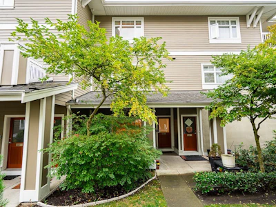 160-7388 Macpherson Avenue - 3