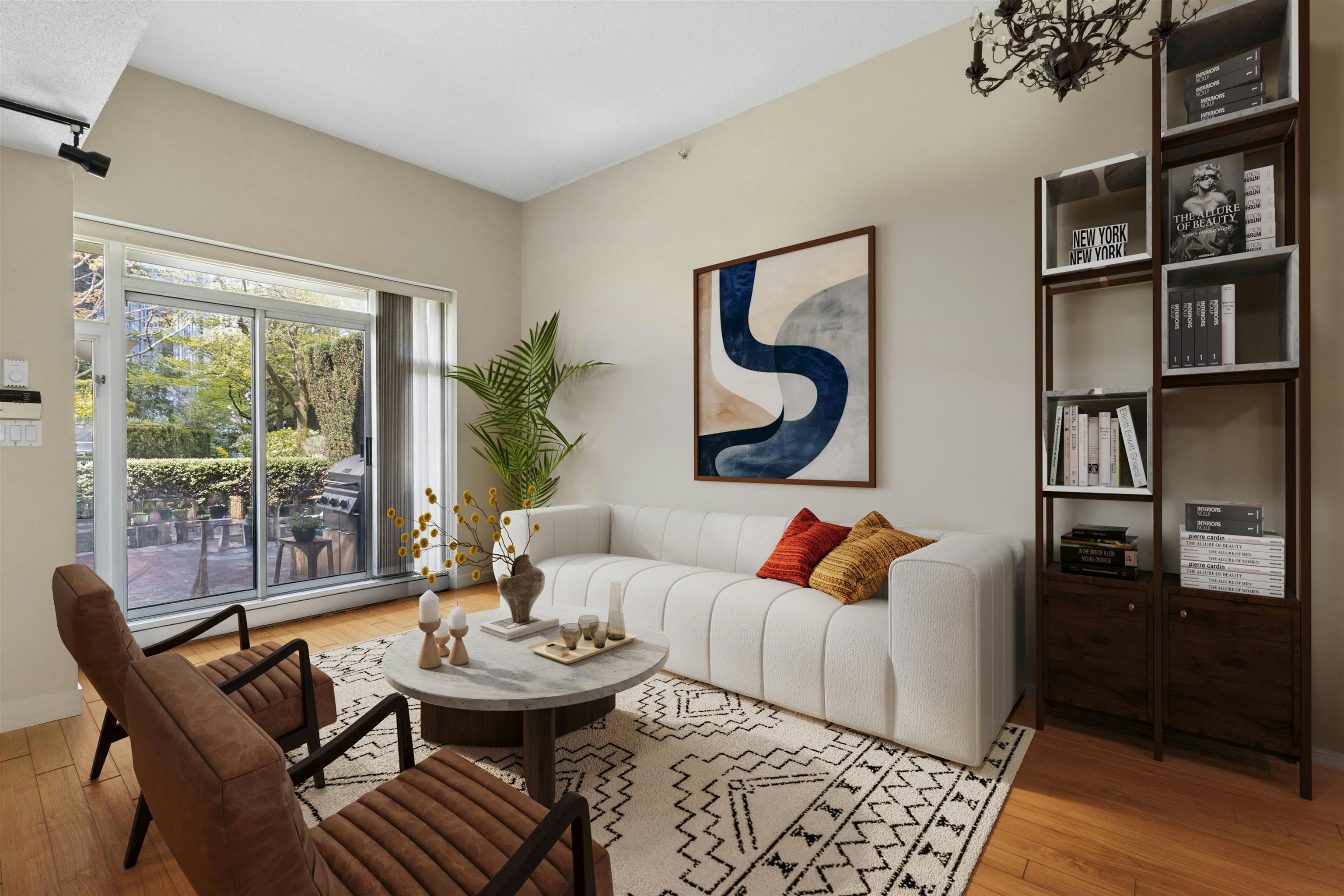 2P-1033 Marinaside Crescent - 4