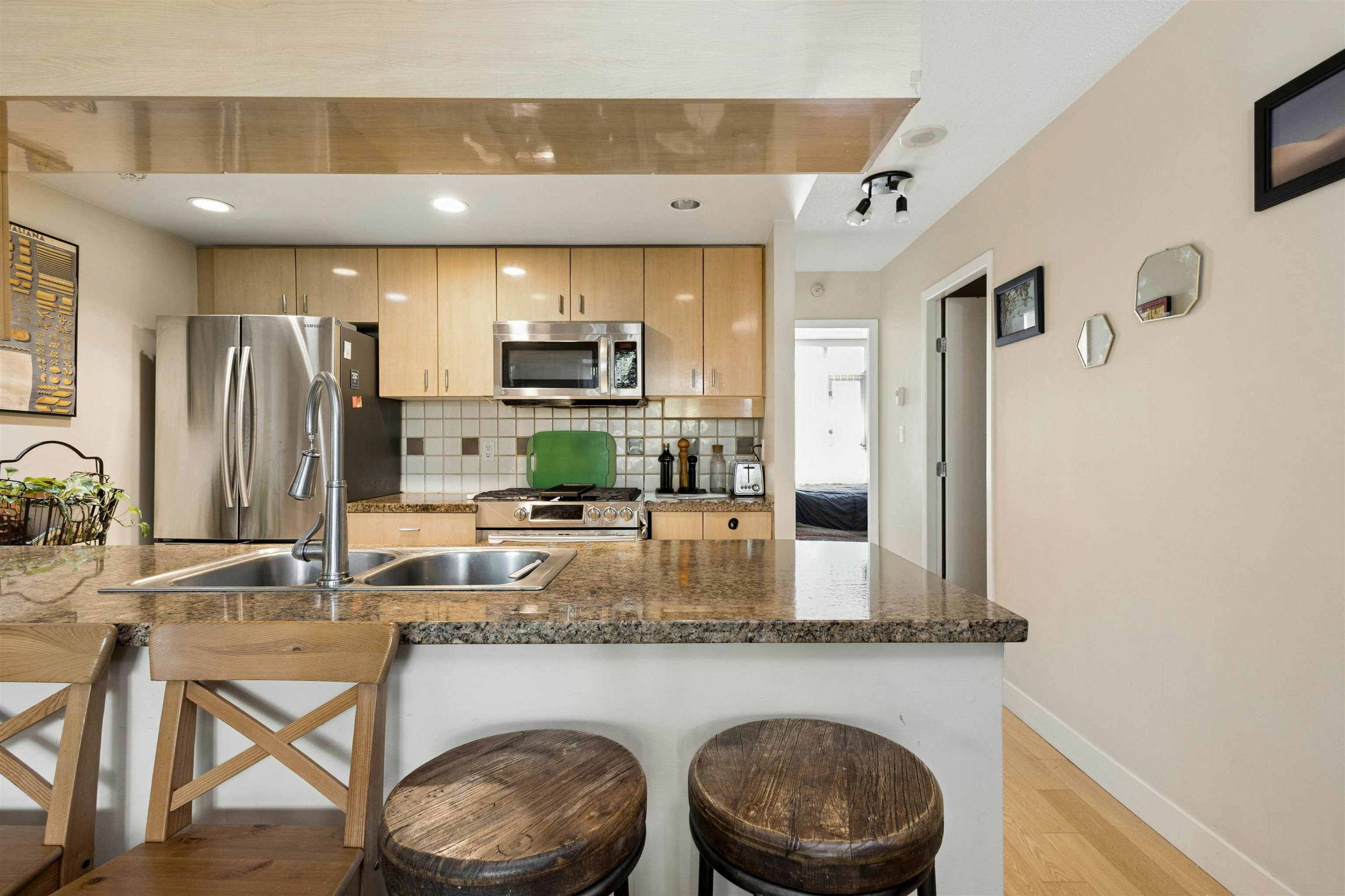 2P-1033 Marinaside Crescent, Vancouver, BC, V6Z 3A3 - 8