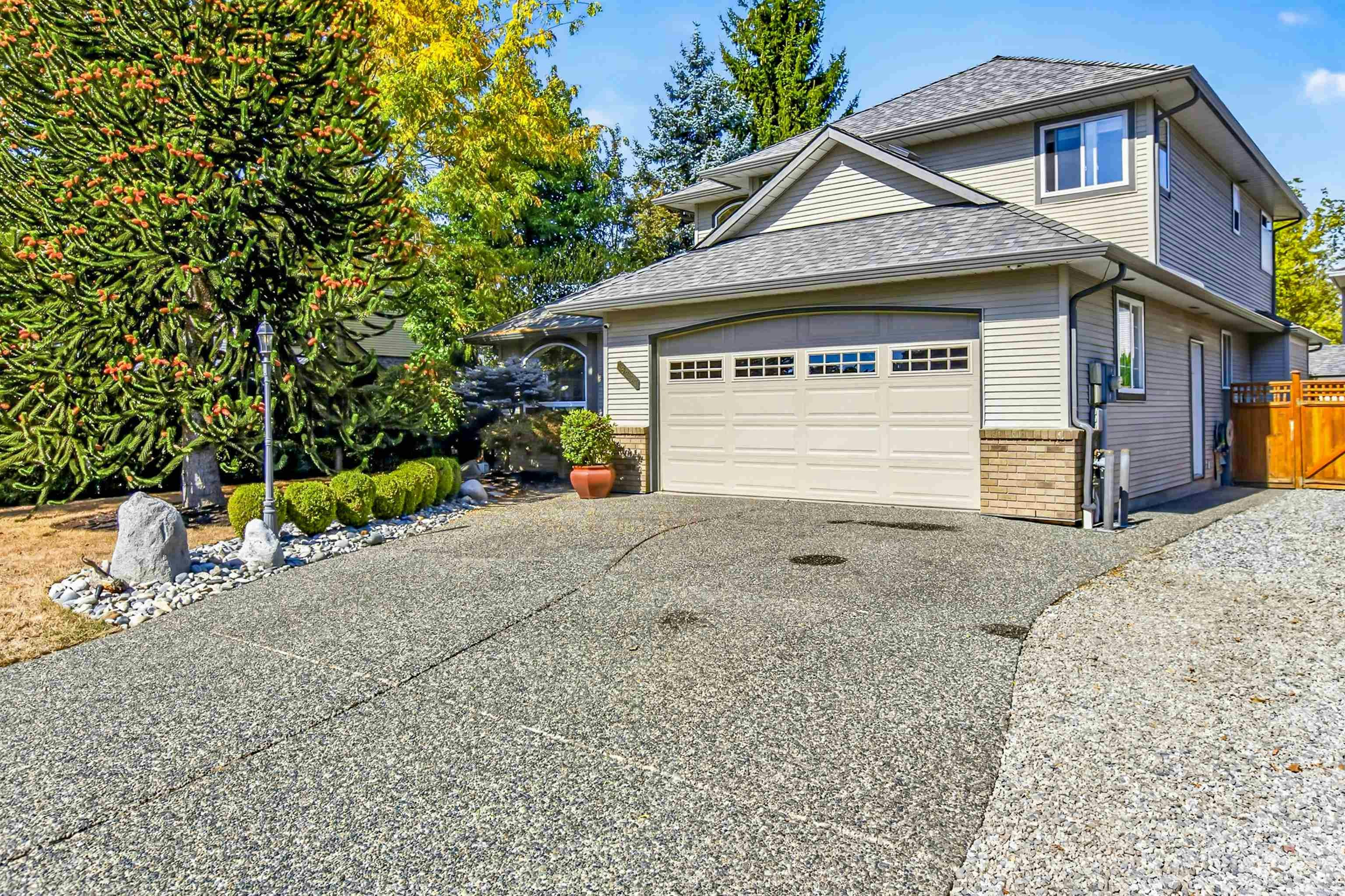 18737 65 Avenue - 2
