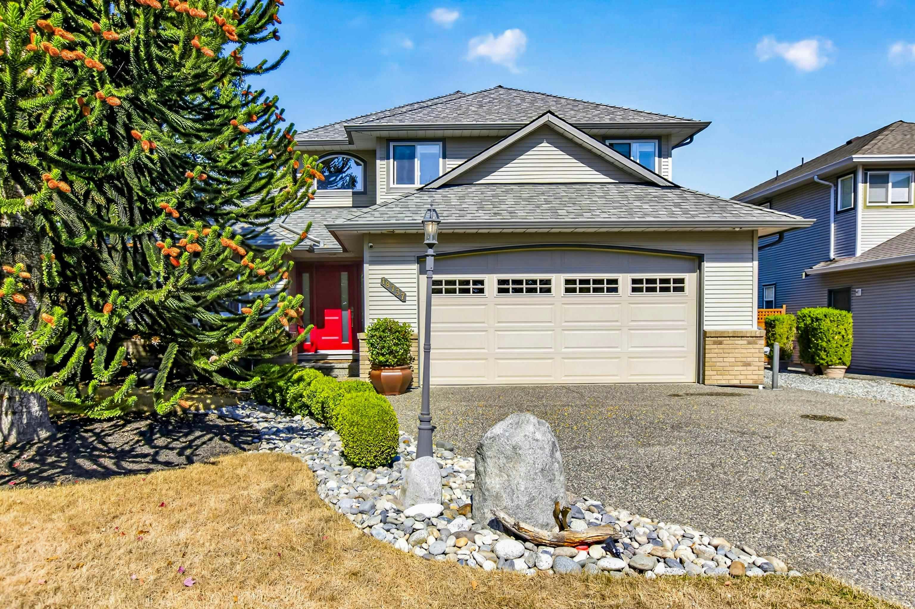 18737 65 Avenue, Surrey, BC, V3S 8V2