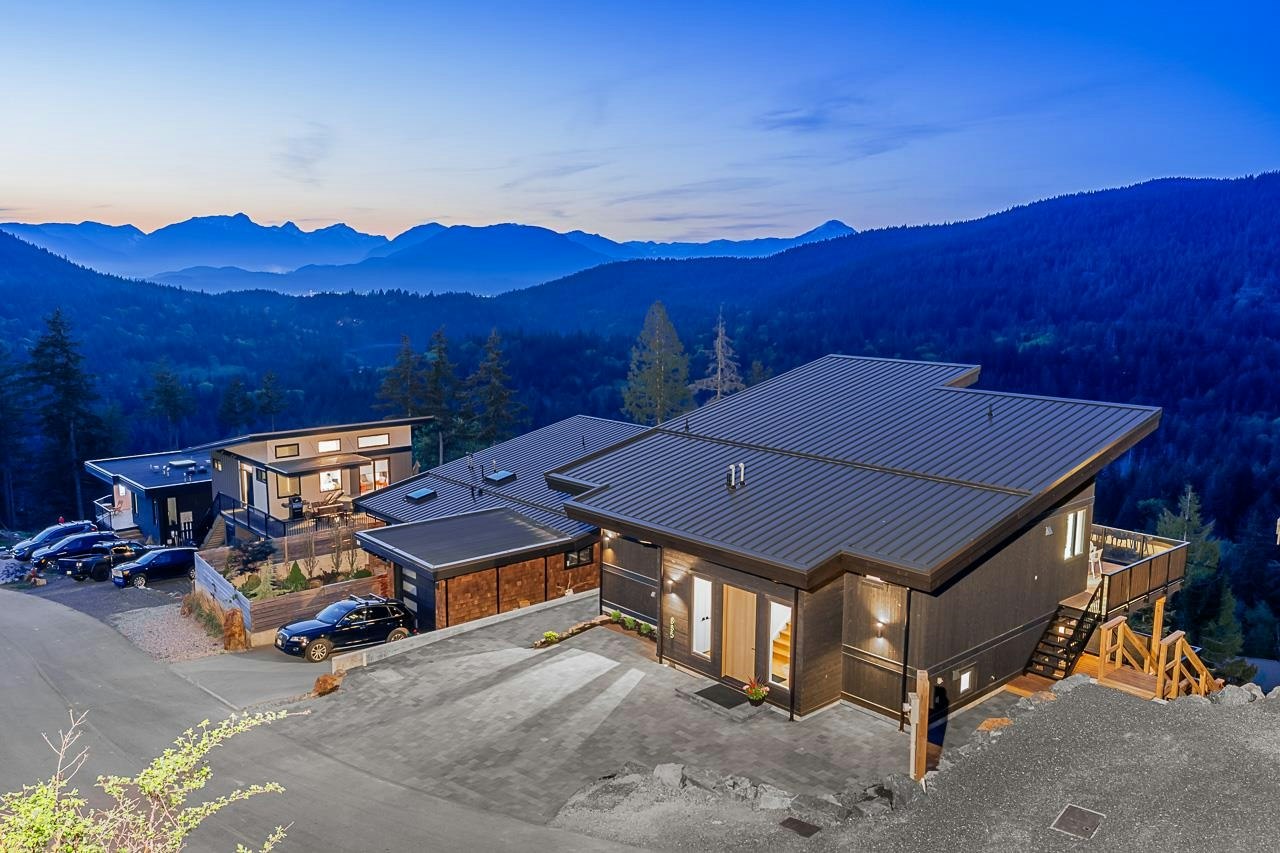 885 Rivendell Drive - 2