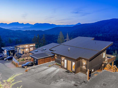 885 Rivendell Drive - 2