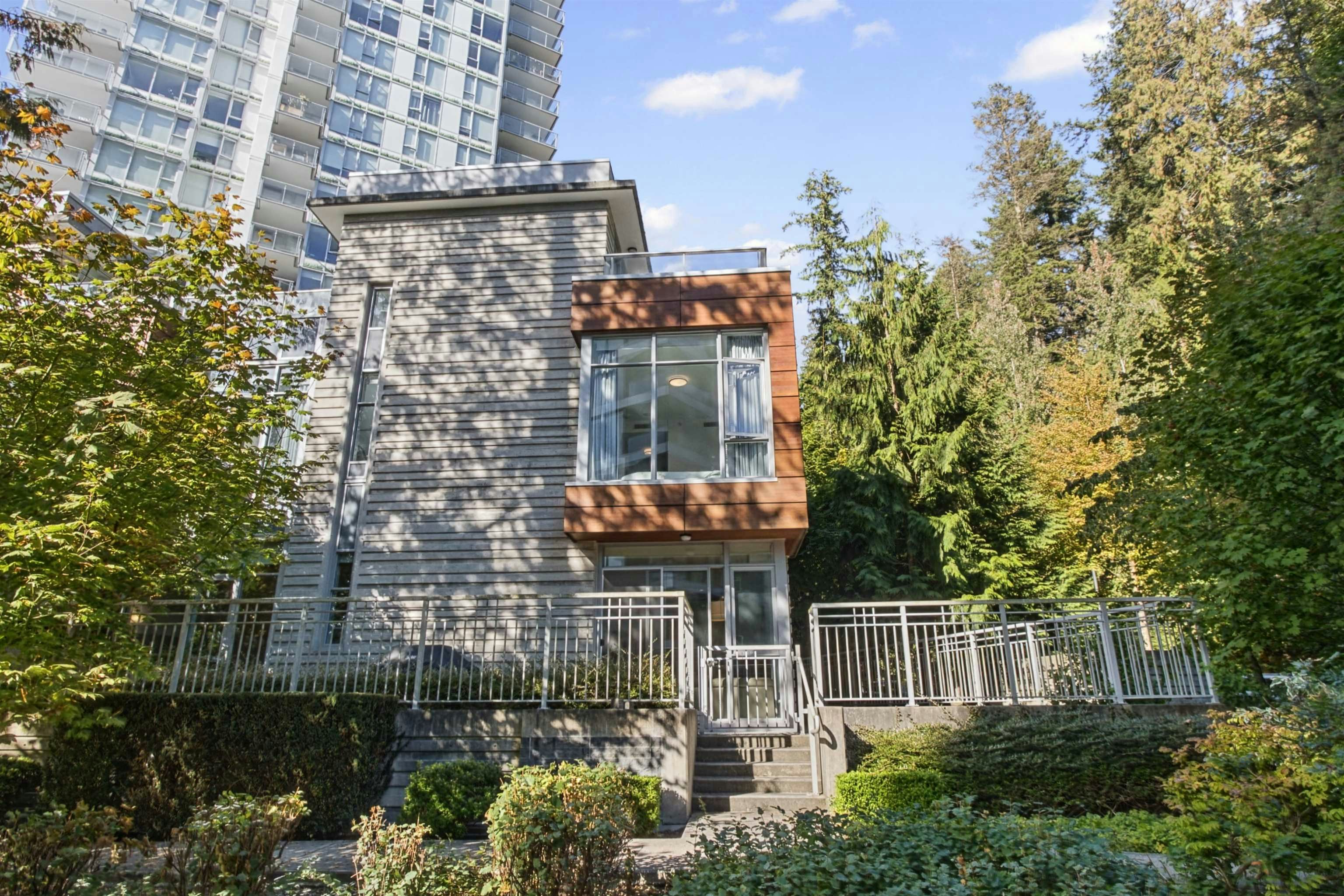 TH1-3355 Binning Road, Vancouver, BC, V6S 0J1